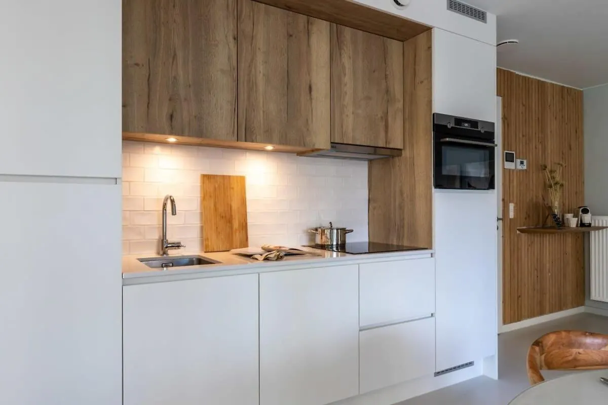 Huswell - Queen At Sea: Modern 2 Bedroom Apartement location
